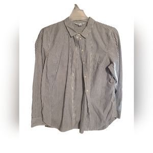 Old Navy Women's button up shirt Size XL worn twice